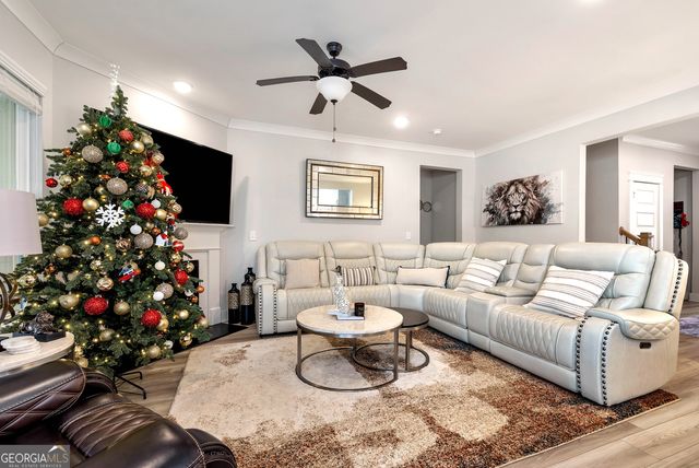 6968 Manchester Drive, Flowery Branch, GA 30542