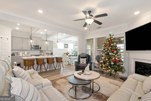 6968 Manchester Drive, Flowery Branch, GA 30542