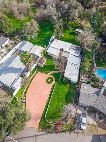 3838 Circle Dr, Loomis, CA 95650