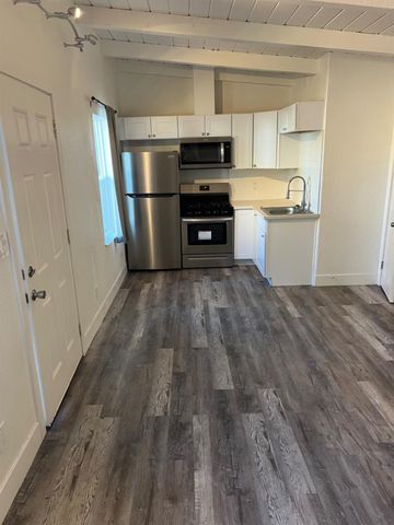 3838 Circle Dr, Loomis, CA 95650