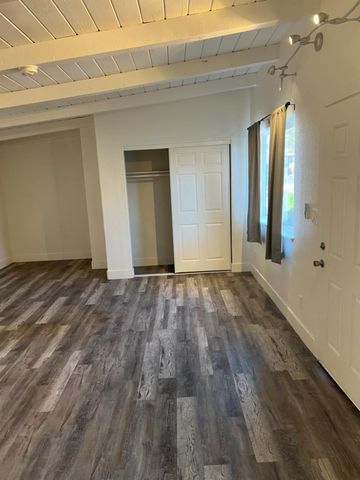 3838 Circle Dr, Loomis, CA 95650