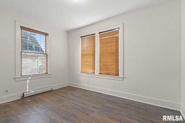 1816 W CALLENDER Avenue, Peoria, IL 61606