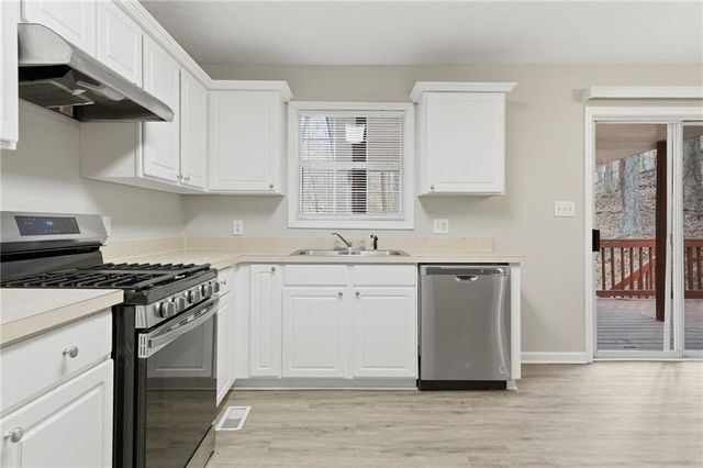 4860 Wade Valley Way, Cumming, GA 30040