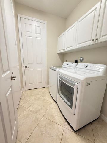 3392 SW Porpoise Circle, Stuart, FL 34997
