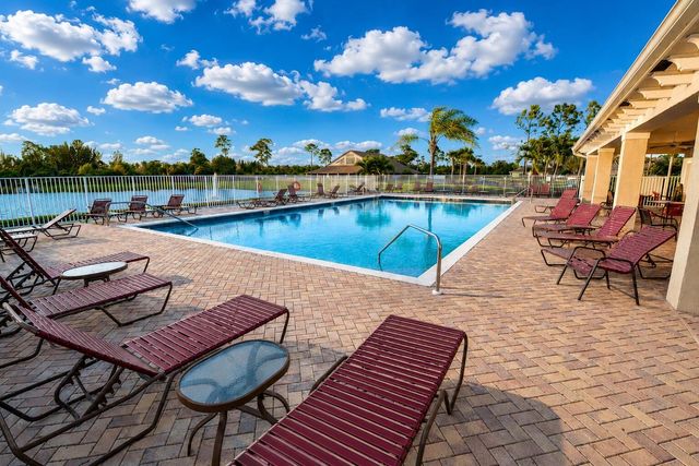 3392 SW Porpoise Circle, Stuart, FL 34997