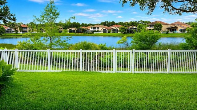 3392 SW Porpoise Circle, Stuart, FL 34997