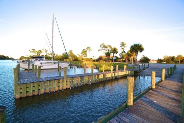3392 SW Porpoise Circle, Stuart, FL 34997
