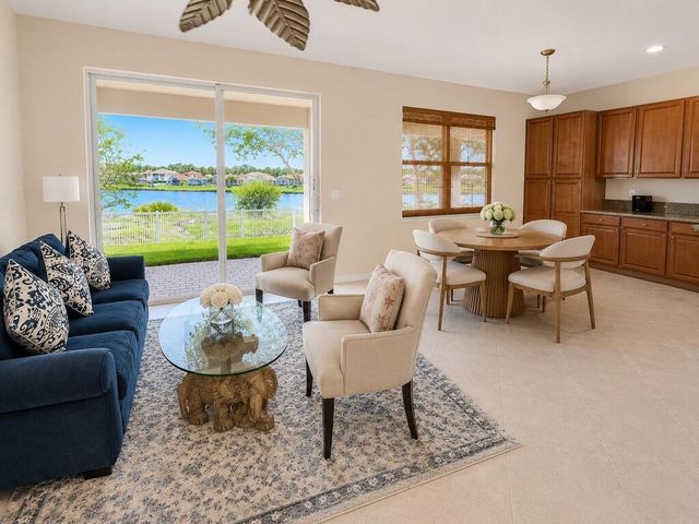 3392 SW Porpoise Circle, Stuart, FL 34997