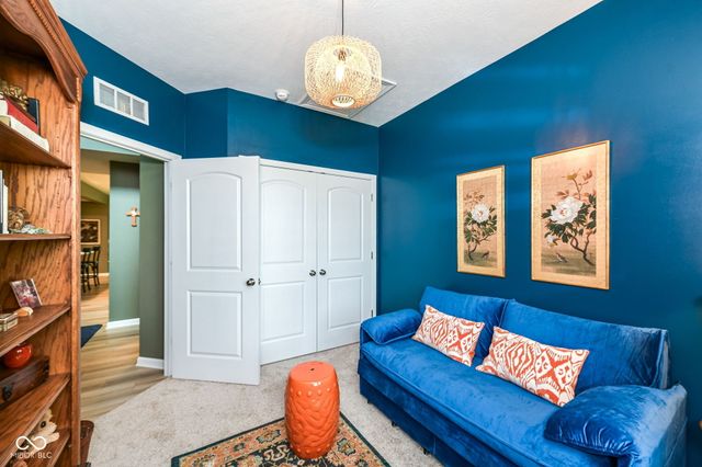 927 Tuxedo Drive, Westfield, IN 46074