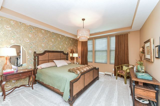 927 Tuxedo Drive, Westfield, IN 46074