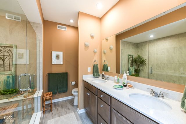 927 Tuxedo Drive, Westfield, IN 46074