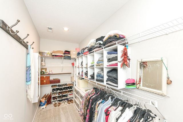 927 Tuxedo Drive, Westfield, IN 46074