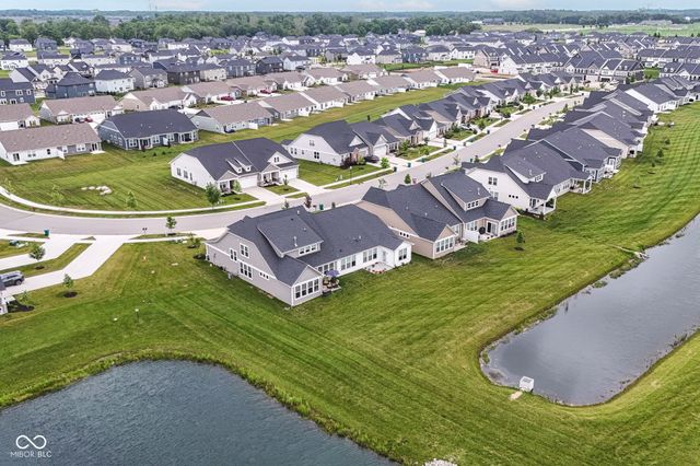 927 Tuxedo Drive, Westfield, IN 46074