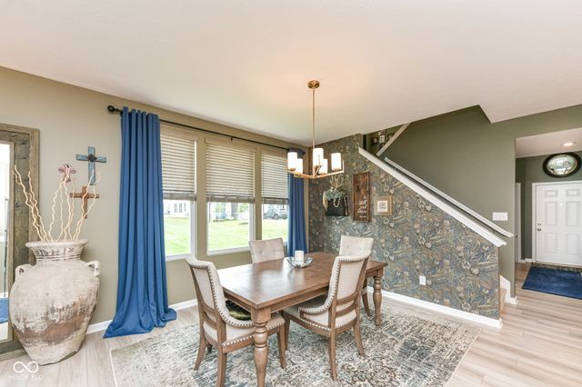 927 Tuxedo Drive, Westfield, IN 46074