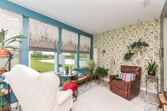 927 Tuxedo Drive, Westfield, IN 46074