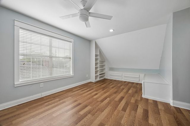 9826 Carlow Lane, La Porte, TX 77571