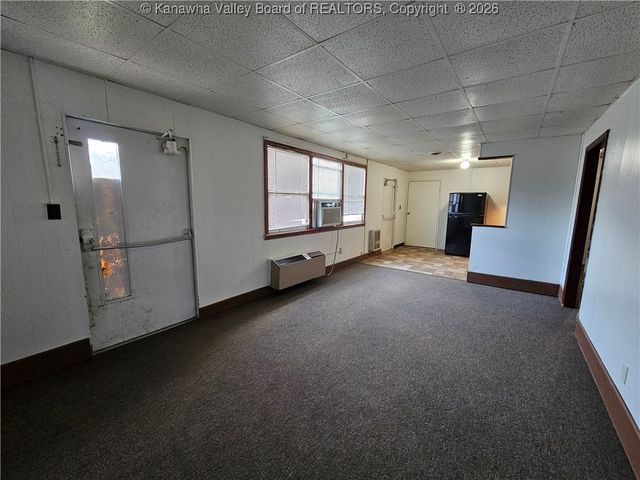 276 Frost Lane, Gallipolis Ferry, WV 25515