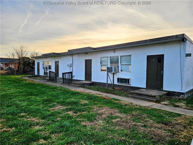 276 Frost Lane, Gallipolis Ferry, WV 25515