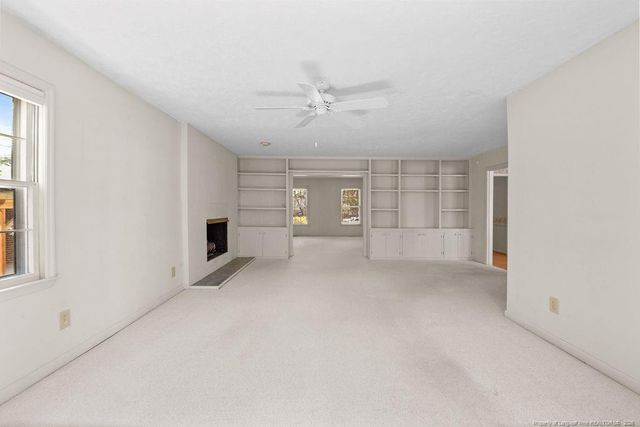 2123 Clinchfield Drive, Fayetteville, NC 28304