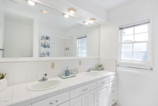 1818 Roosevelt, Altadena, CA 91001