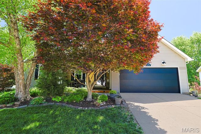 554 Prentice Drive, St Peters, MO 63376