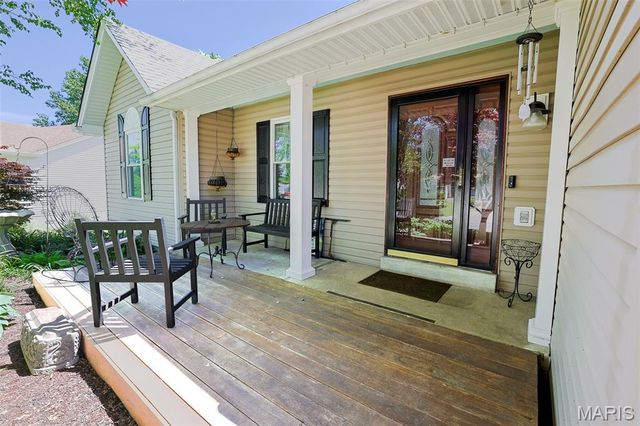 554 Prentice Drive, St Peters, MO 63376