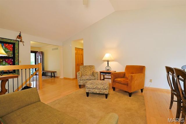 554 Prentice Drive, St Peters, MO 63376