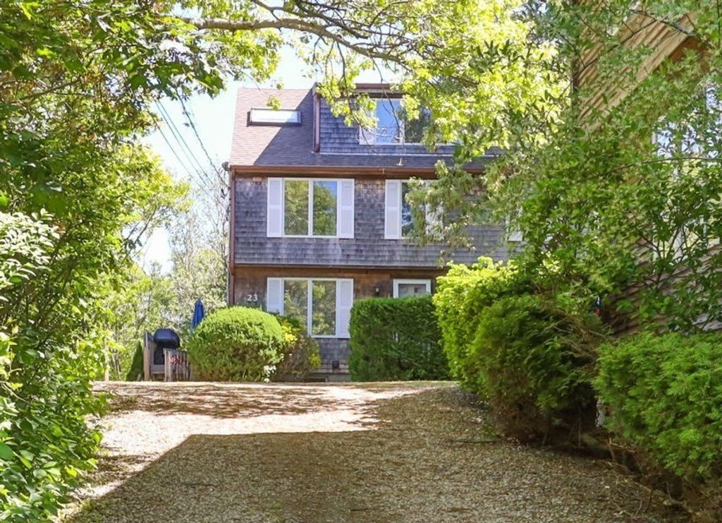 23 Captain Berties Way Unit M1, Provincetown, MA 02657