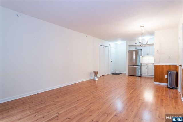 1406 Faulkner Court, Mahwah, NJ 07430