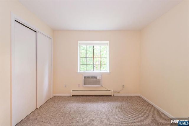 1406 Faulkner Court, Mahwah, NJ 07430