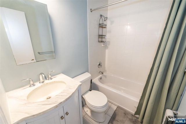 1406 Faulkner Court, Mahwah, NJ 07430