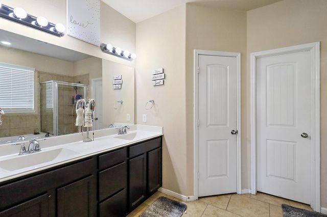 18810 Deer Trace Drive, Crosby, TX 77532