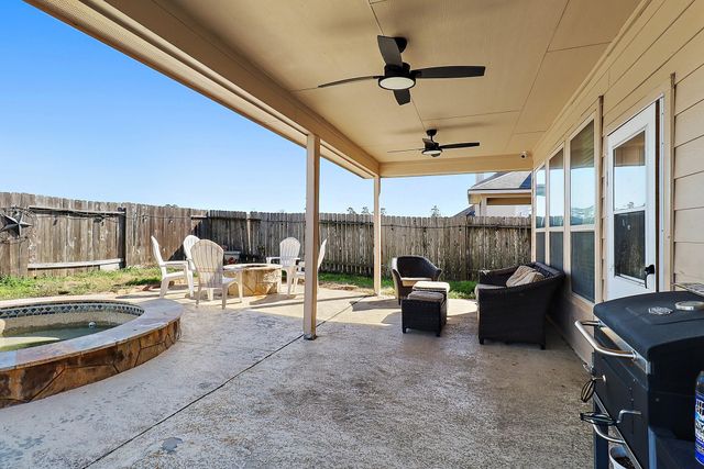 18810 Deer Trace Drive, Crosby, TX 77532
