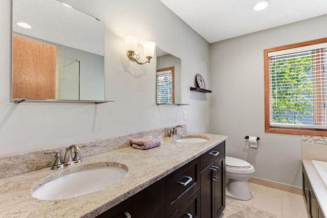 15505 Bryant Avenue S, Burnsville, MN 55306
