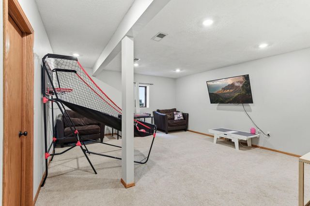 15505 Bryant Avenue S, Burnsville, MN 55306