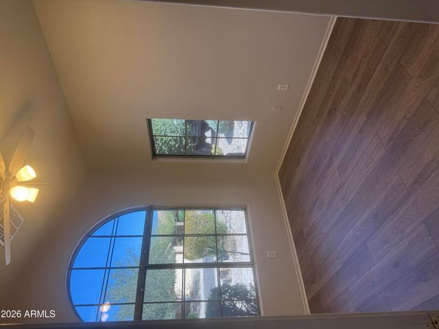 8965 E HILLVIEW Street, Mesa, AZ 85207