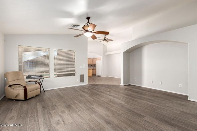 8965 E HILLVIEW Street, Mesa, AZ 85207