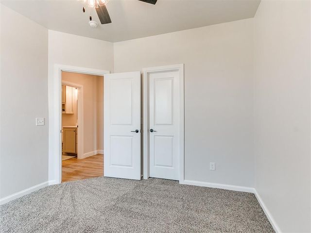 713 Summit Hollow Drive, Norman, OK 73071