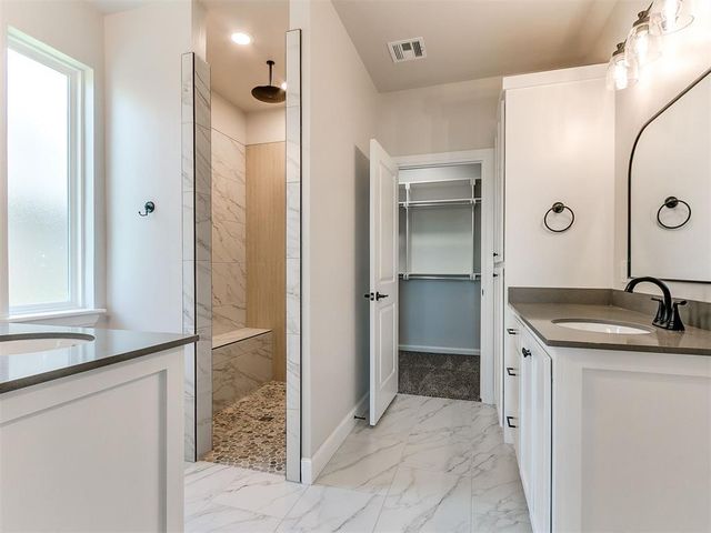 713 Summit Hollow Drive, Norman, OK 73071