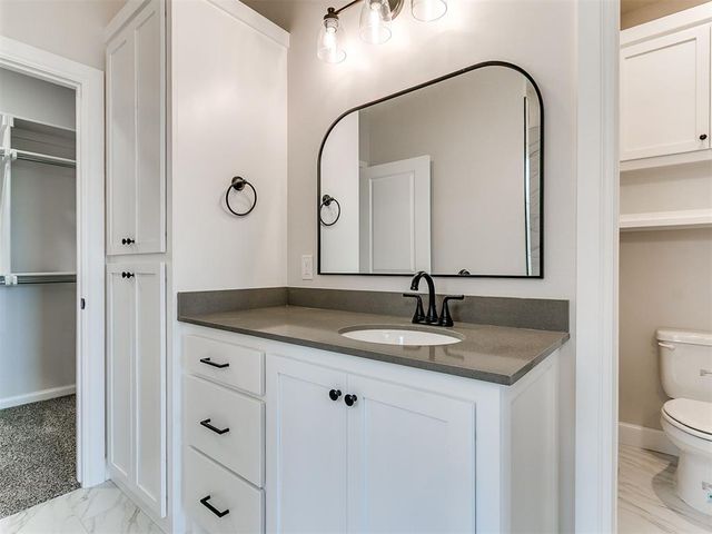 713 Summit Hollow Drive, Norman, OK 73071