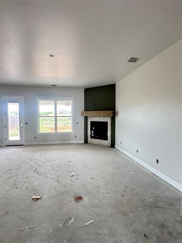 713 Summit Hollow Drive, Norman, OK 73071