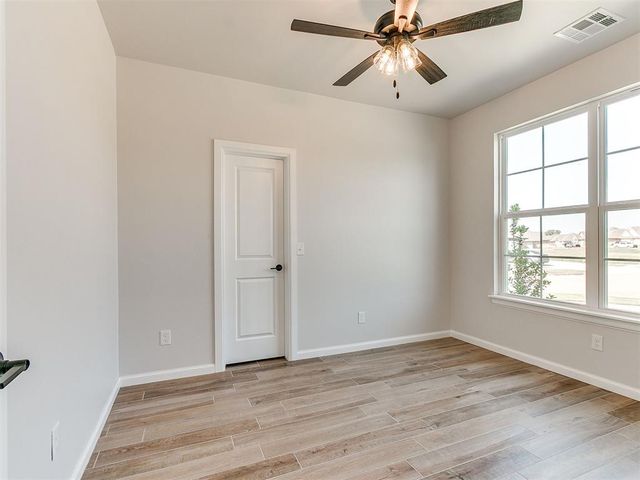 713 Summit Hollow Drive, Norman, OK 73071