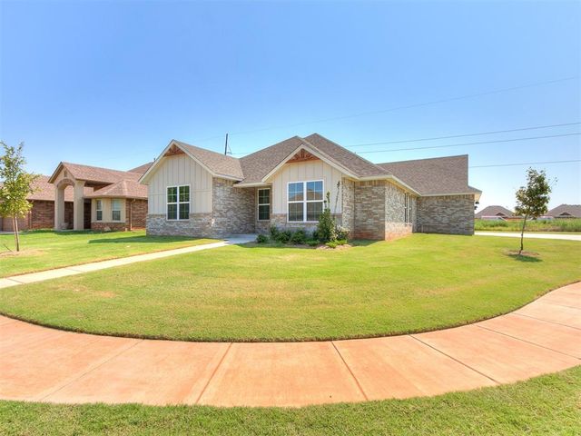 713 Summit Hollow Drive, Norman, OK 73071