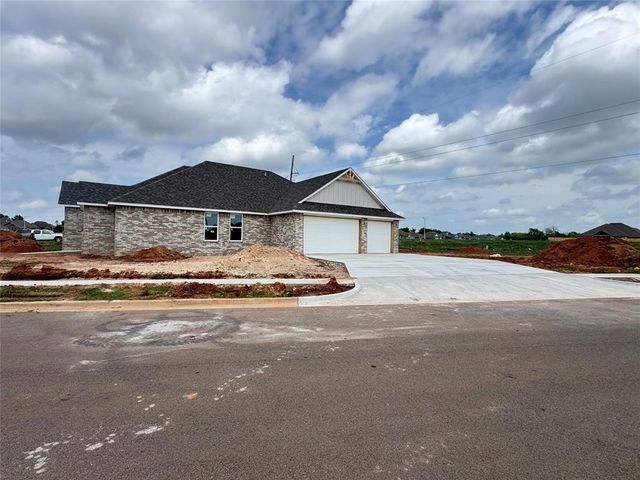 713 Summit Hollow Drive, Norman, OK 73071