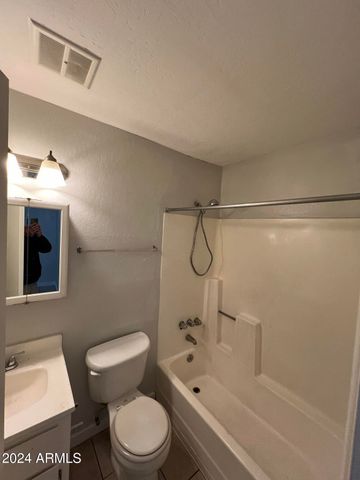 1945 W SWEETWATER Avenue 1004, Phoenix, AZ 85029