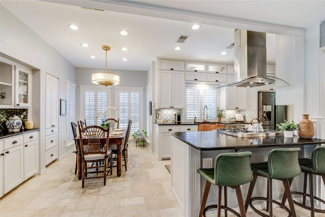 714 Highland Hills Lane, Highland Village, TX 75077