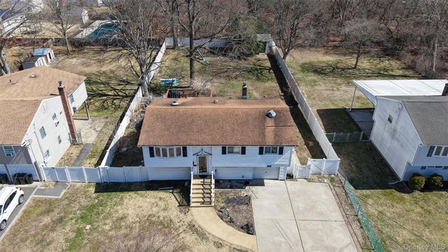 1081 Bay Shore Avenue, Bay Shore, NY 11706
