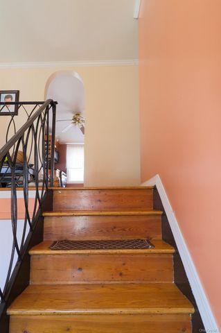 1081 Bay Shore Avenue, Bay Shore, NY 11706