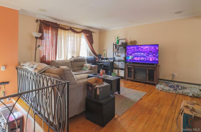 1081 Bay Shore Avenue, Bay Shore, NY 11706