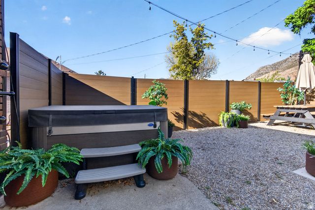 2572 S POLK AVE, Ogden, UT 84401